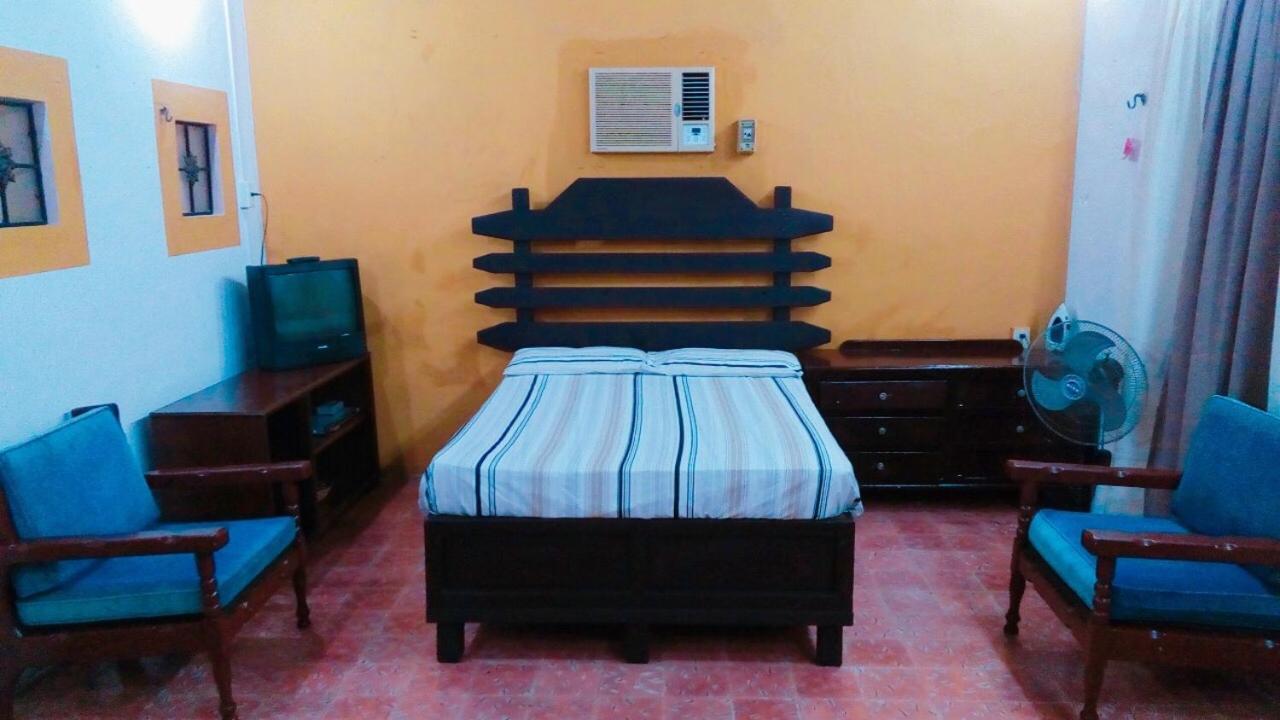 Hostal Y Camping Villa Mercedes Tizimín Kültér fotó