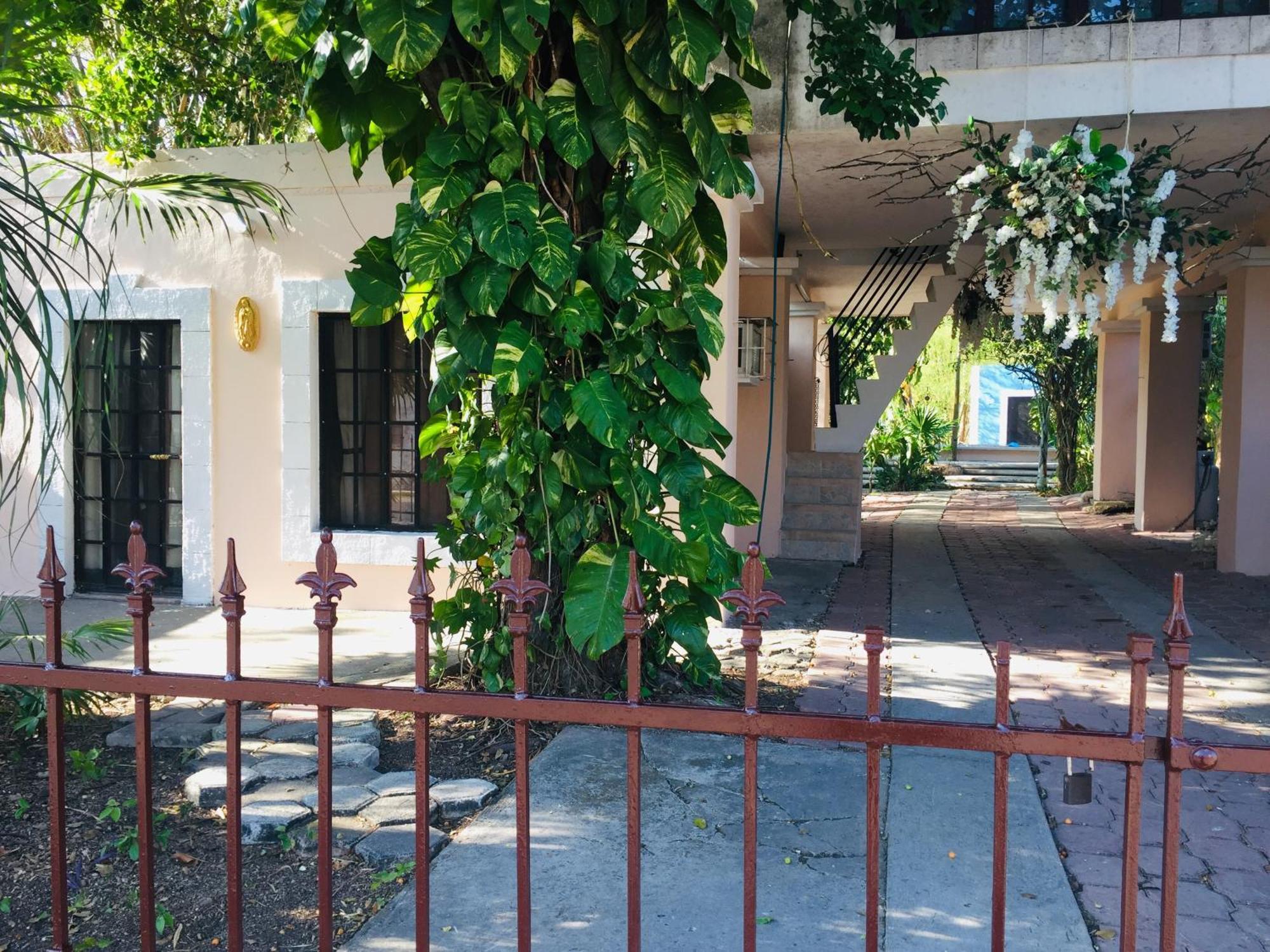 Hostal Y Camping Villa Mercedes Tizimín Kültér fotó
